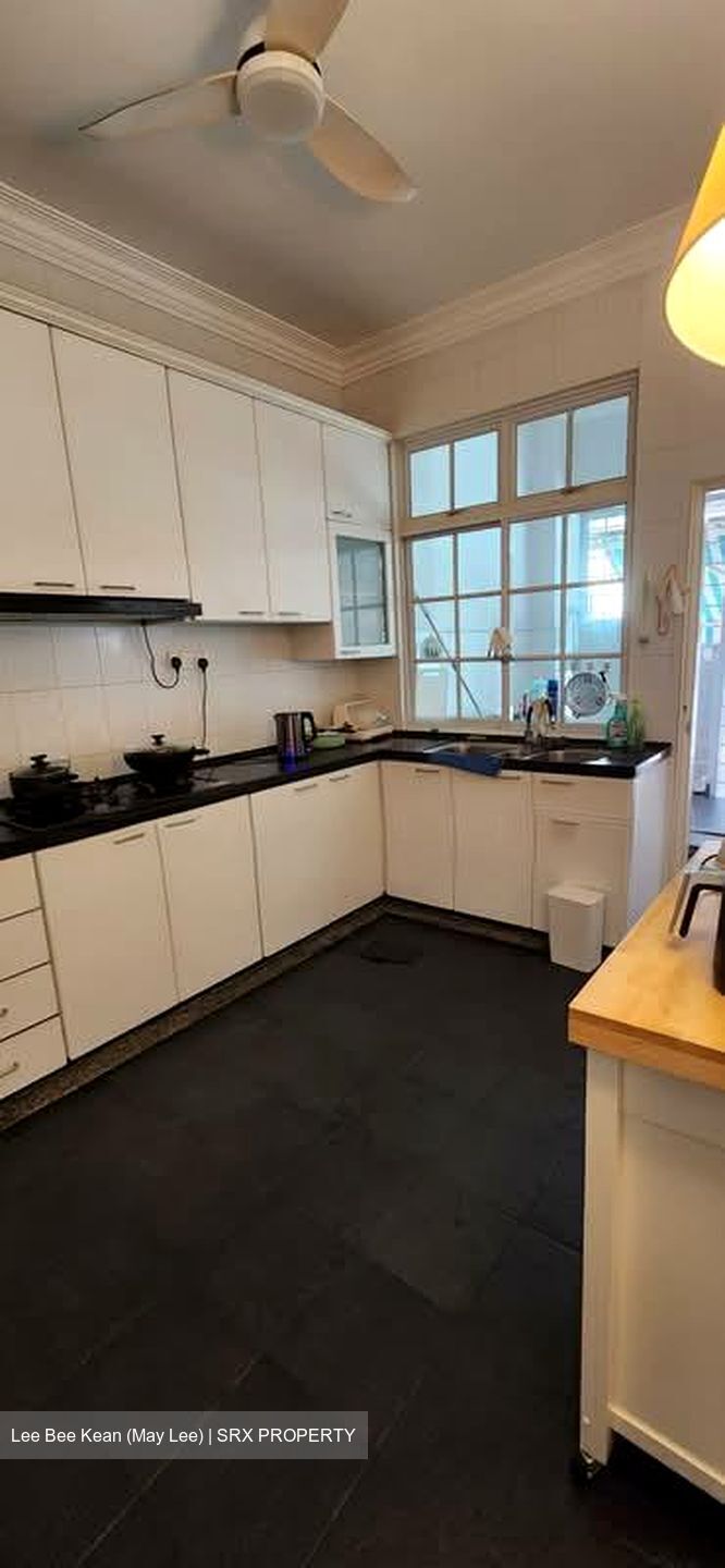 Eastwood Road (D16), Semi-Detached #599057671